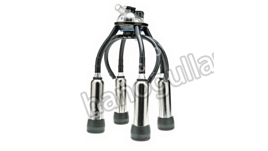 240 CC Milking Cluster, Monolithic Short Rubber Liner