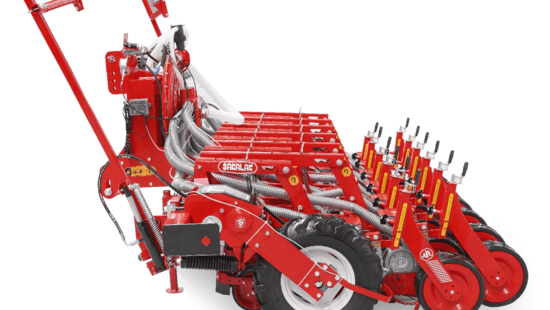 PNEUMATIC PRECISION PLANTER (NARROW ROW SPACE FOR ONION)